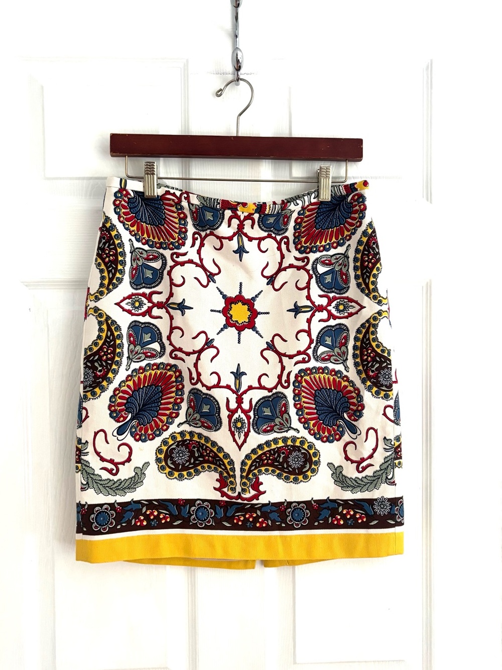 Tommy Hilfiger skirt